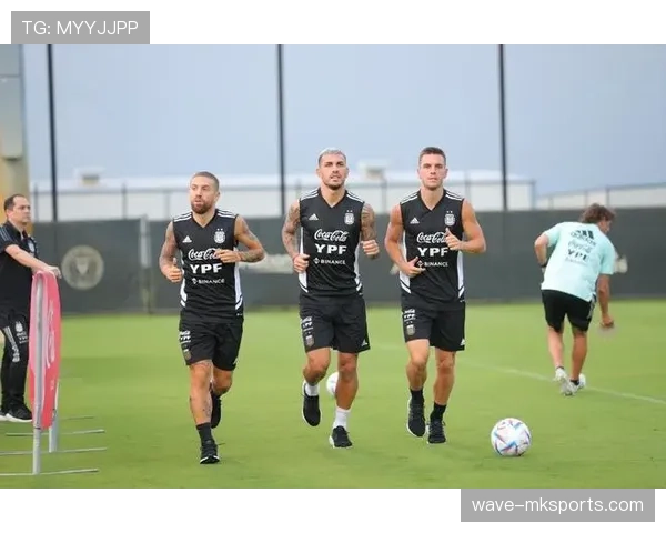 洛塞尔索领衔新战术体系，球队状态回暖强势重返巅峰