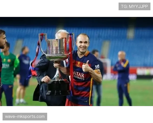 德布劳内 vs 伊涅斯塔：中场大师历史地位差距在哪